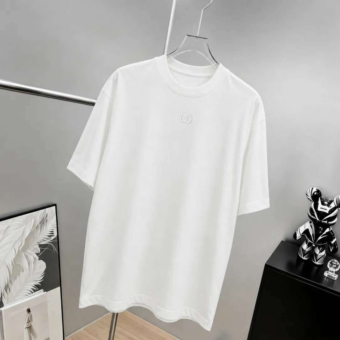 dg～ logo 《 》 ， ， tee， ， Same Style ， : Black White Coffee Brown Size：S（90-130 ） M（125-150 ） L（135-165 ） XL（160-190 ） XXL（185 ）